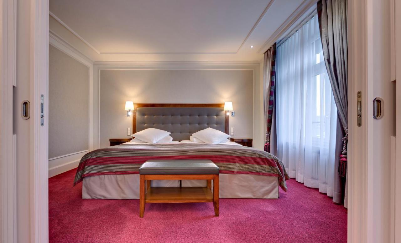 The Dufour By Hotel Schweizerhof Zuerich Exterior photo